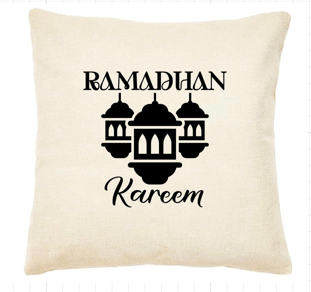 🌙 Ramadan Kareem Decorative Pillow – 43x43 cm | Festive Home Décor