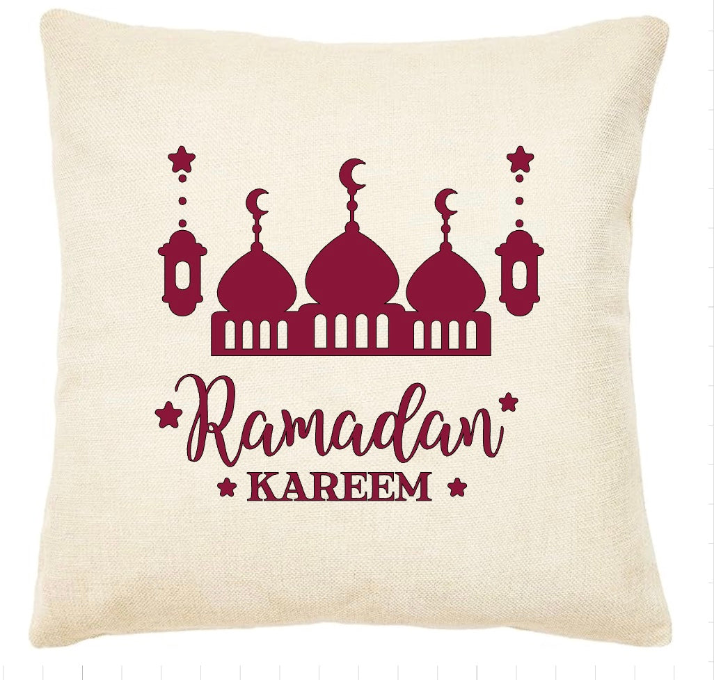 🌙 Ramadan Kareem Decorative Pillow – 43x43 cm | Festive Home Décor